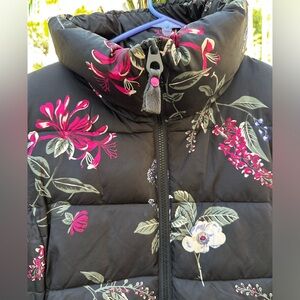 Joules Floral Puffer Coat - super cozy! US10
